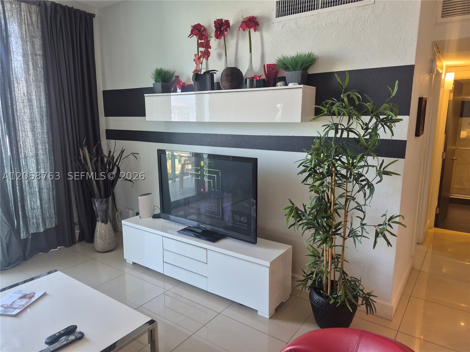 TIDES ON HOLLYWOOD BEACH - Residential