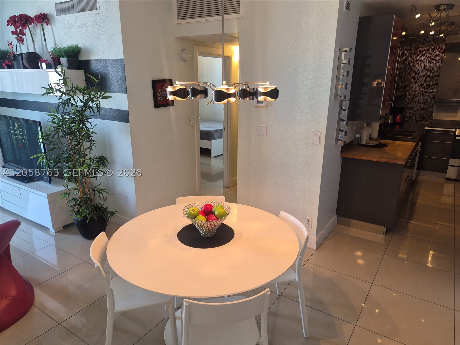 TIDES ON HOLLYWOOD BEACH - Residential