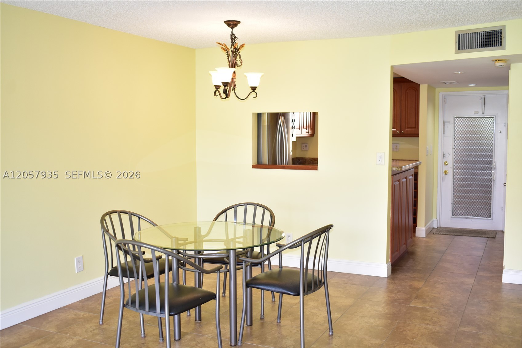 SUNRISE LAKES 82 CONDO - Residential