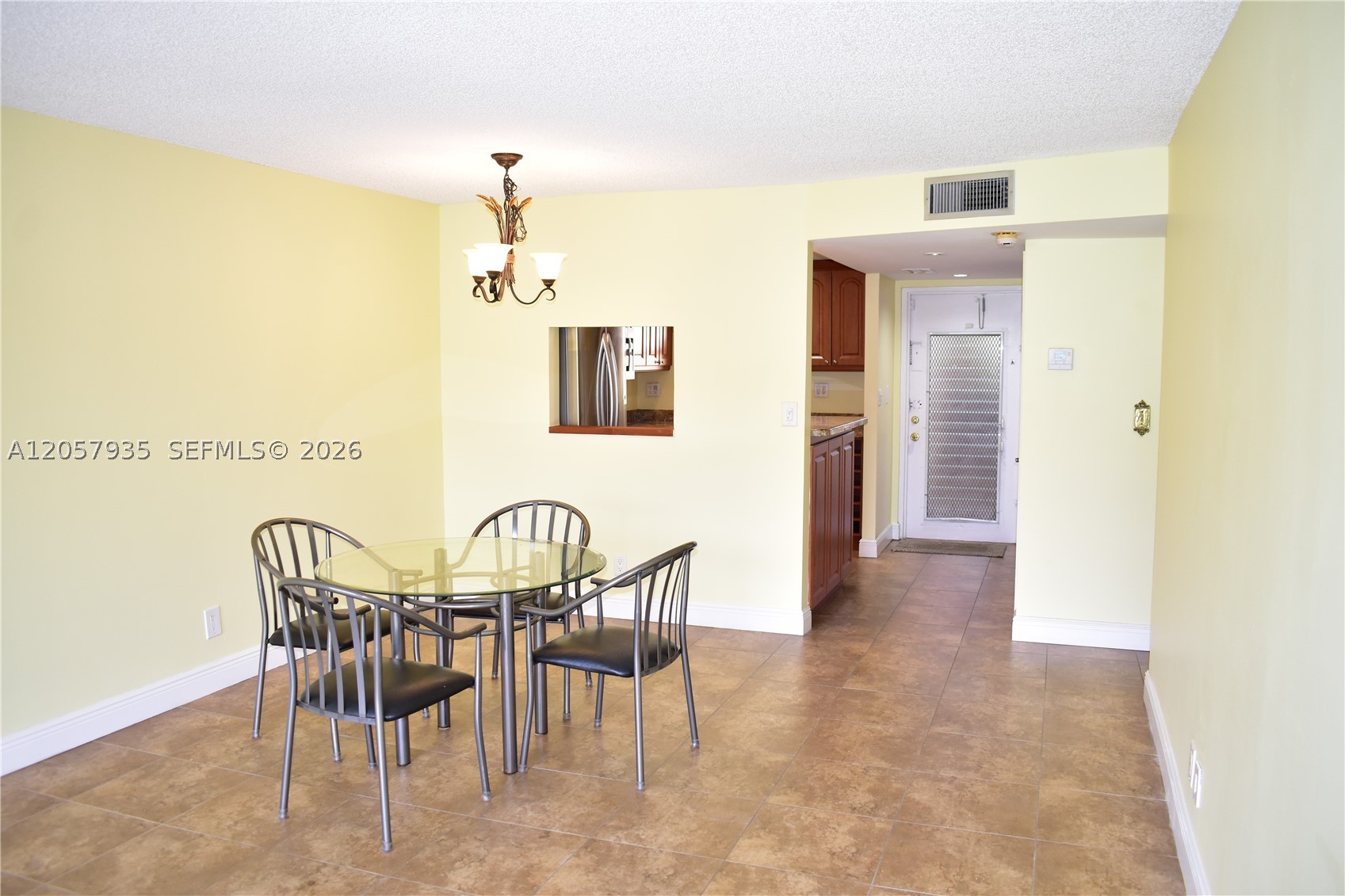 SUNRISE LAKES 82 CONDO - Residential