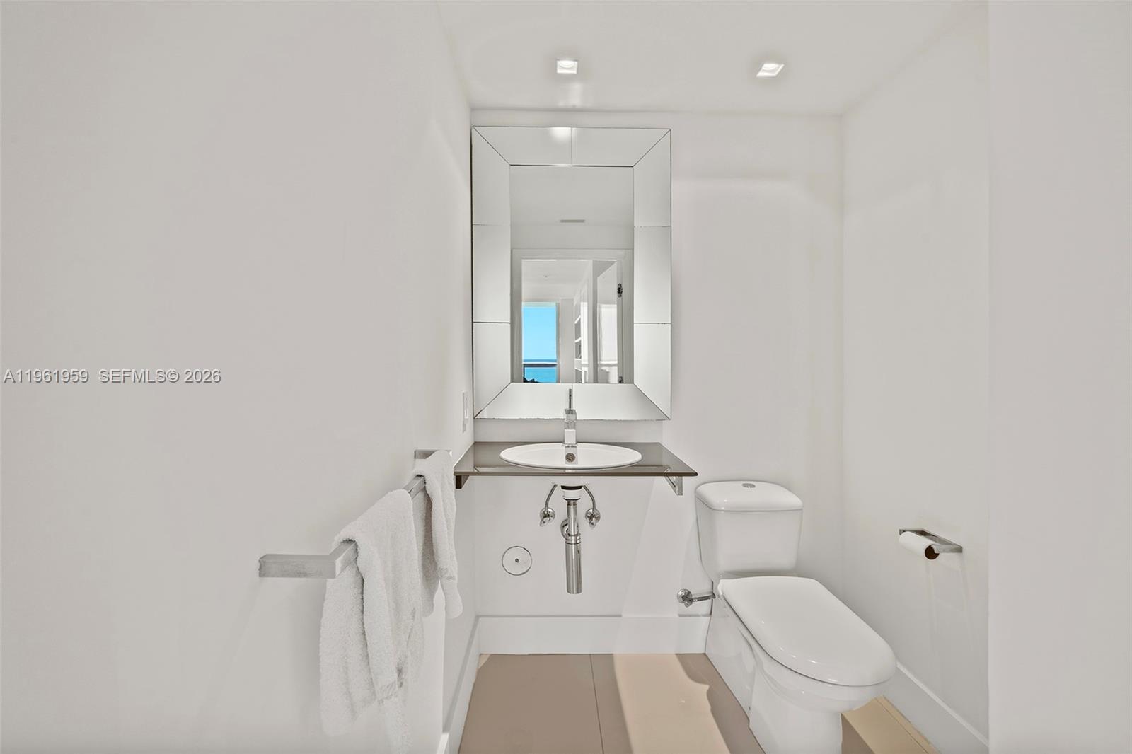 NORTH CARILLON BEACH COND - Residential
