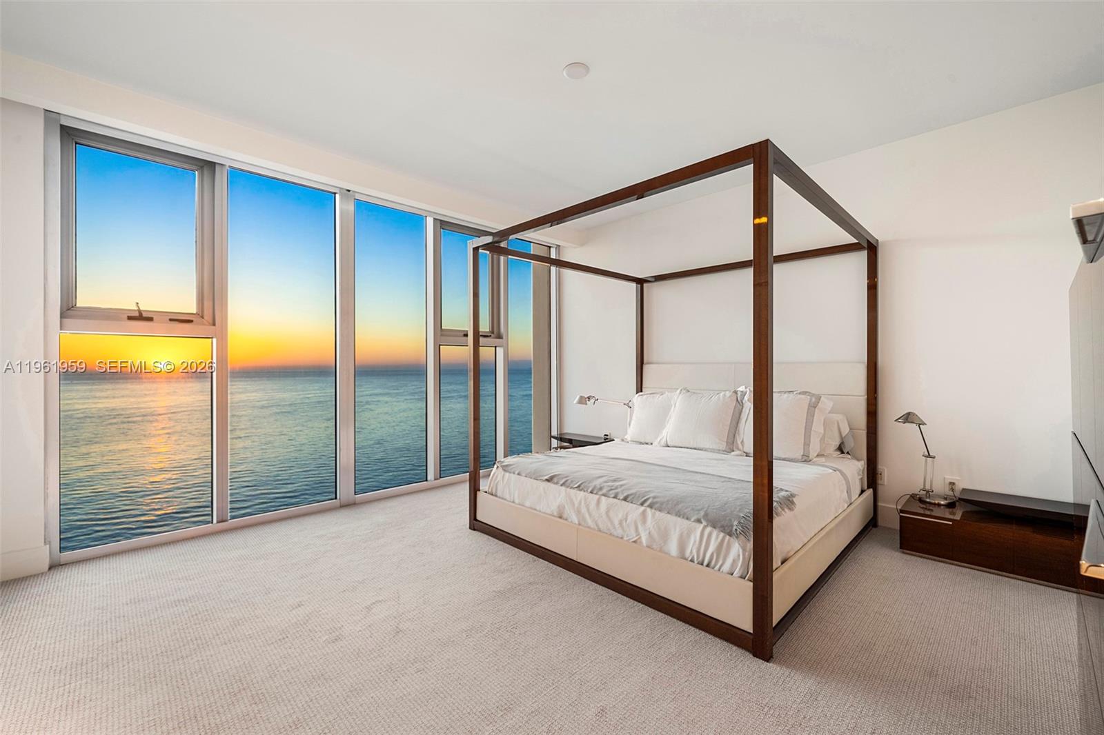 NORTH CARILLON BEACH COND - Residential