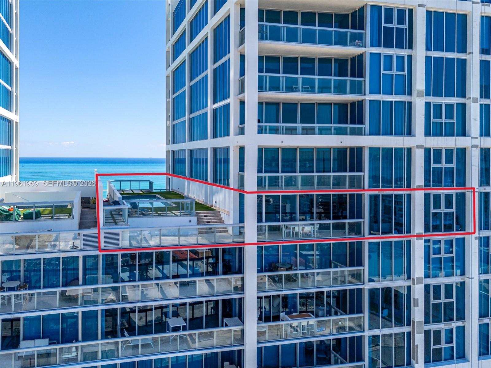 NORTH CARILLON BEACH COND - Residential