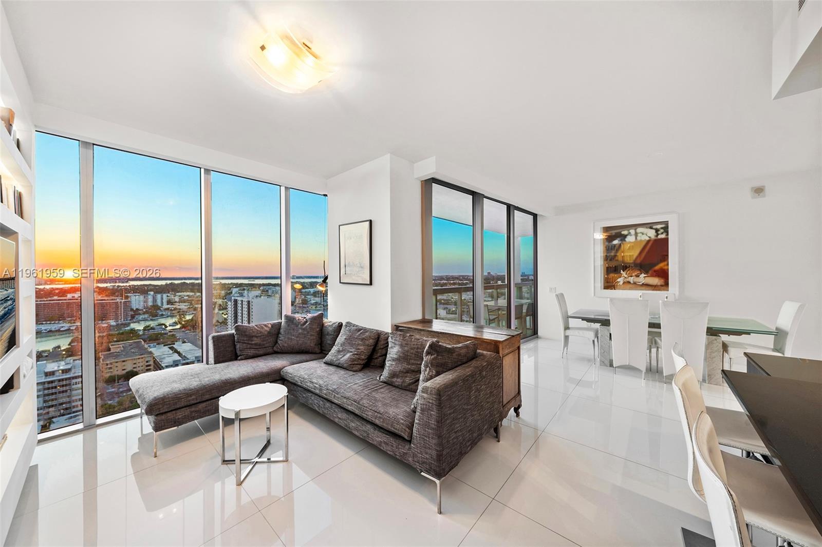 NORTH CARILLON BEACH COND - Residential