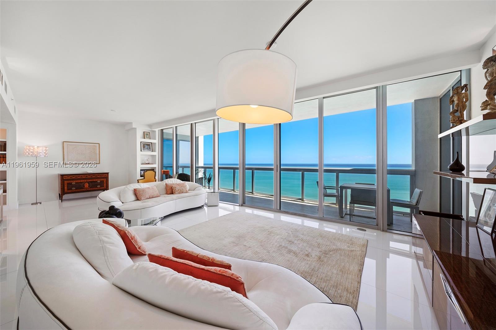 NORTH CARILLON BEACH COND - Residential