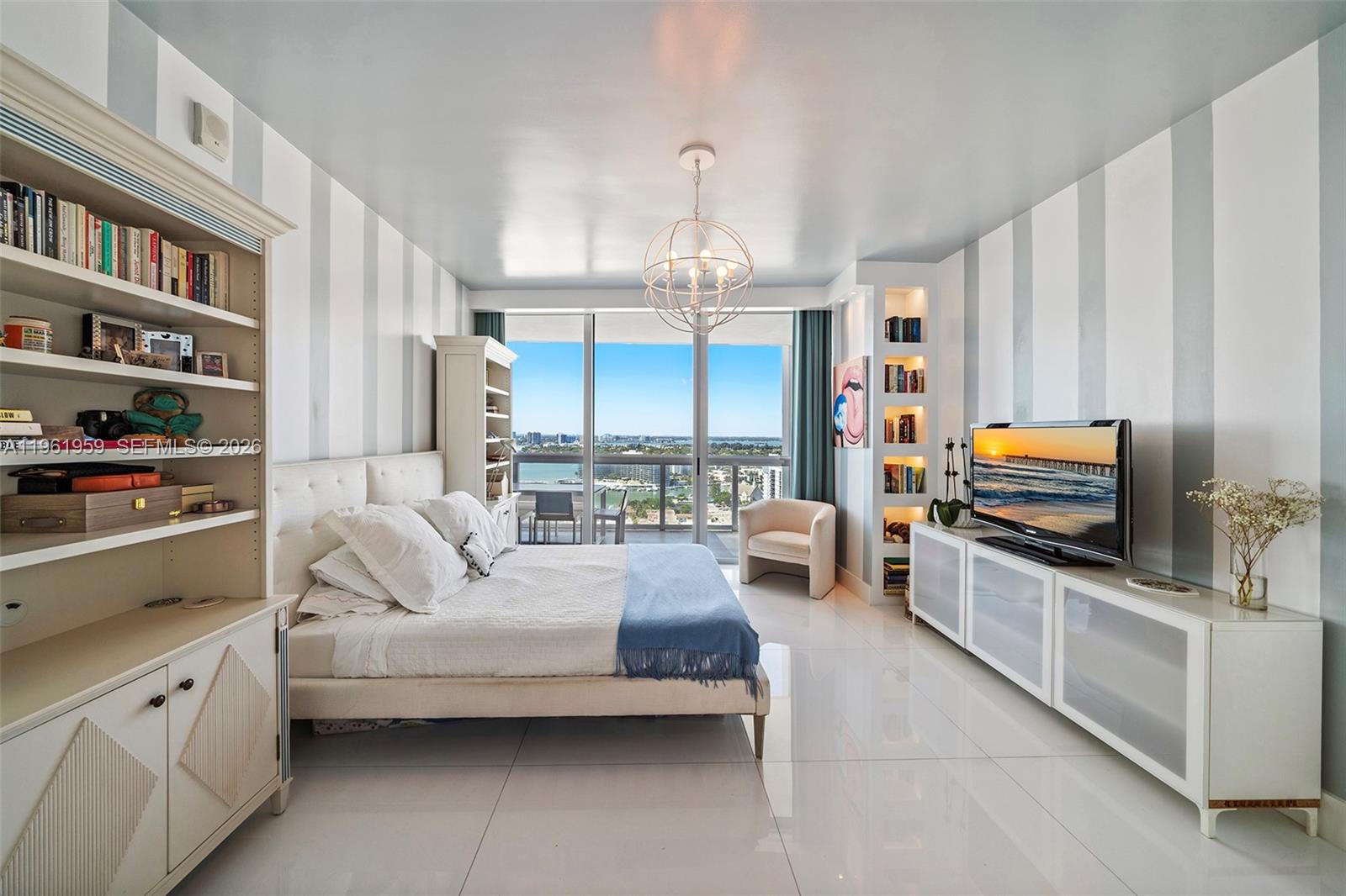 NORTH CARILLON BEACH COND - Residential