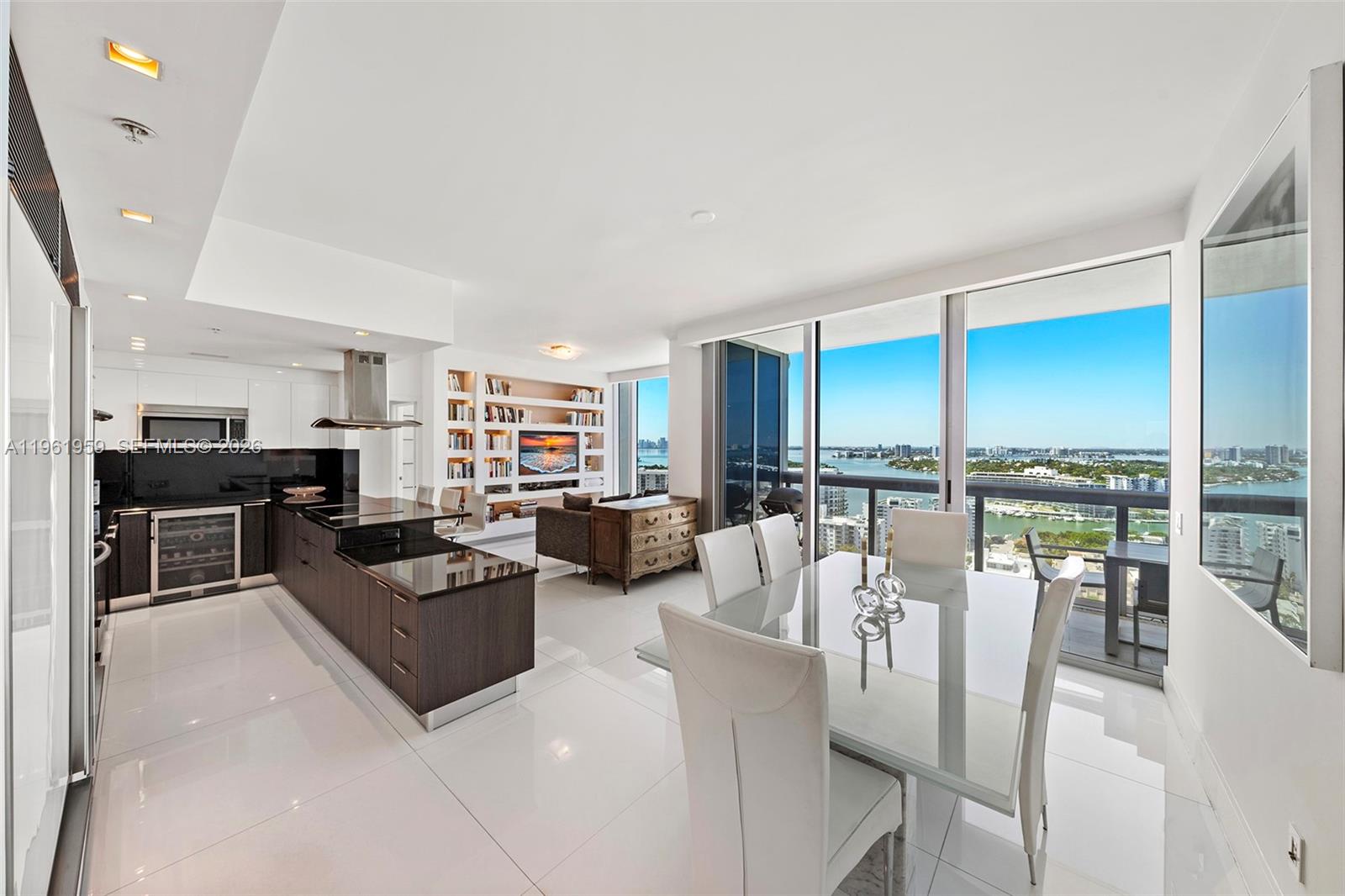 NORTH CARILLON BEACH COND - Residential