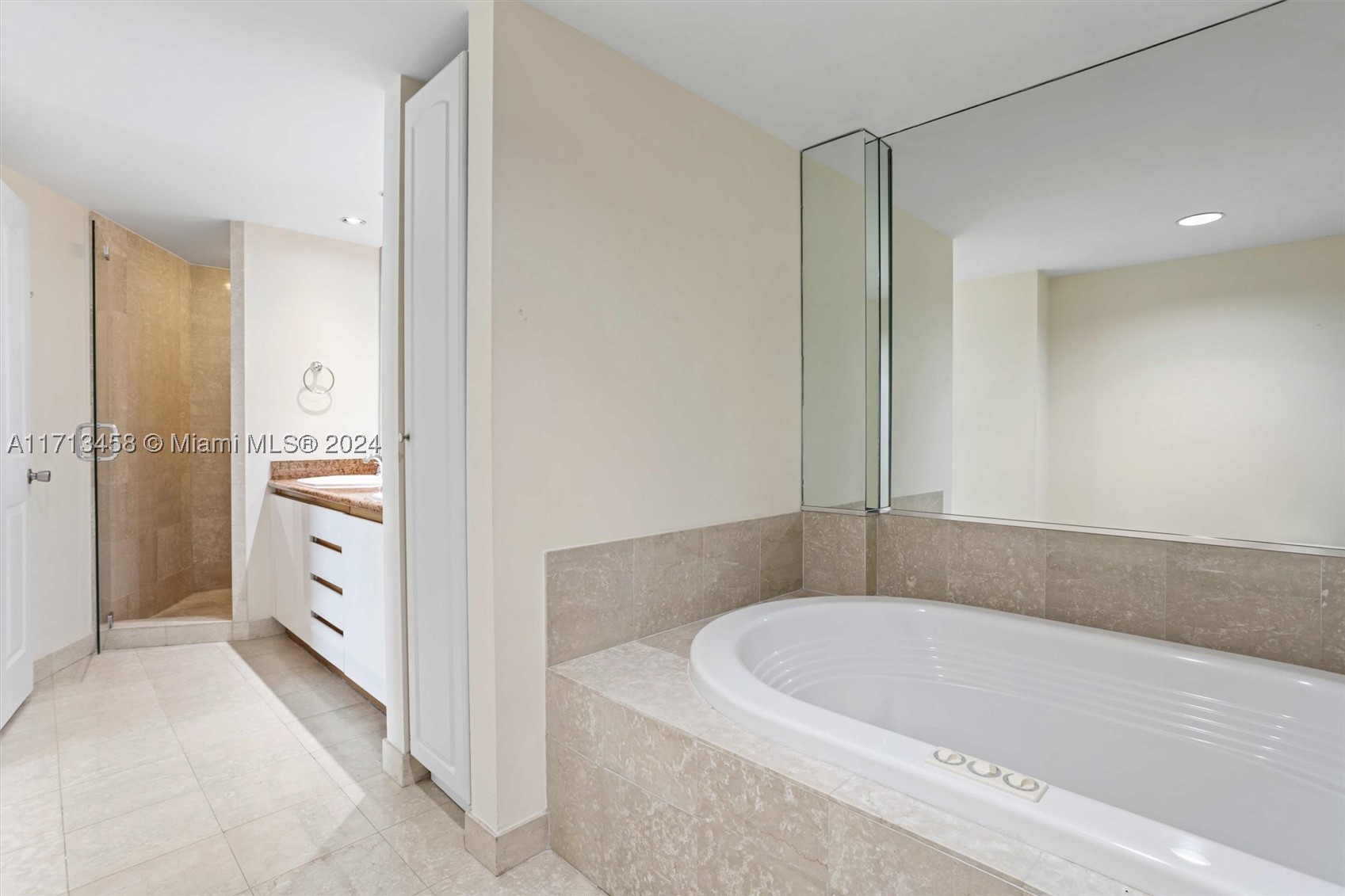 BRISTOL TOWER CONDO - Residential