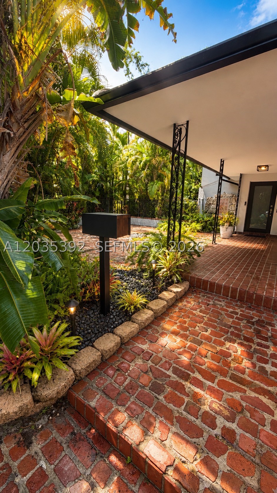 MIAMI SHORES SEC 8 REV - Residential
