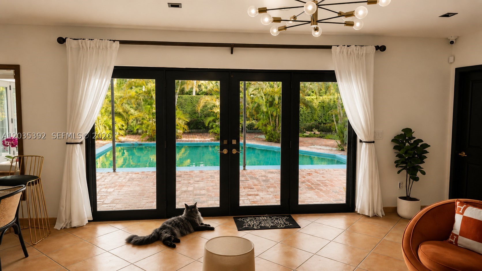 MIAMI SHORES SEC 8 REV - Residential