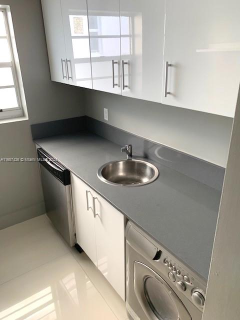 1604 DREXEL CONDO - Residential