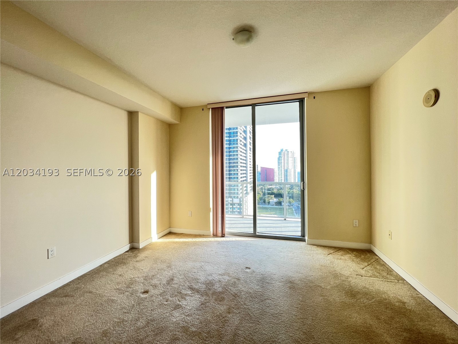 THE AXIS ON BRICKELL COND - Residential Lease