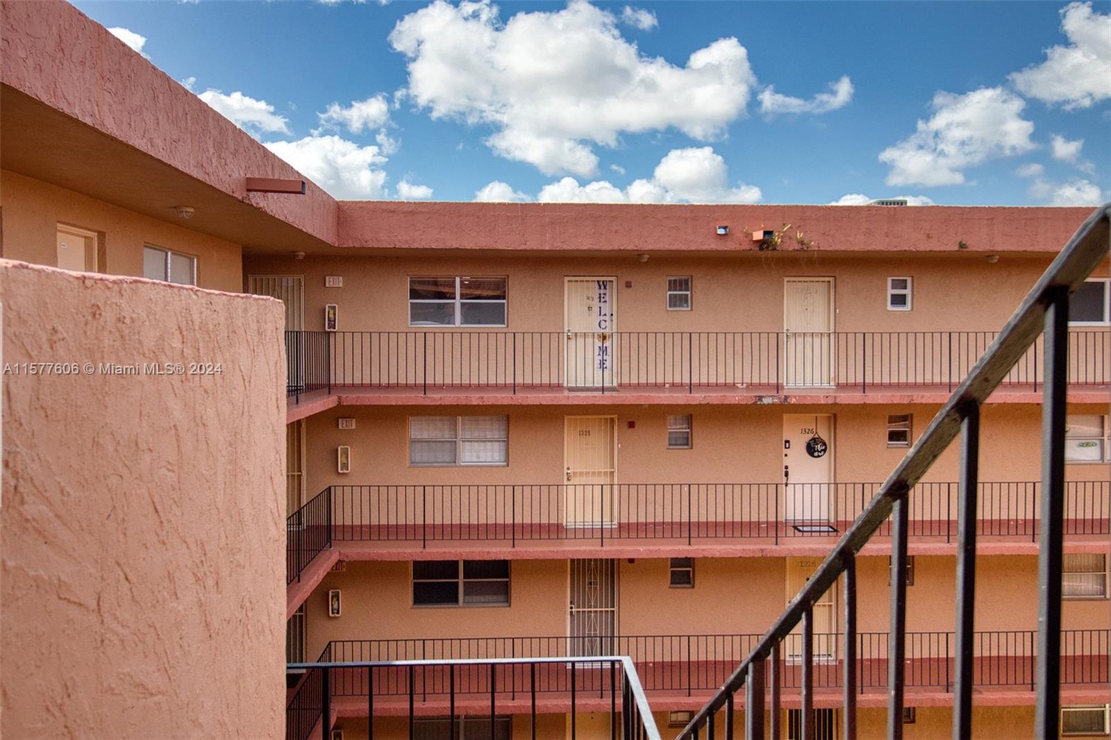 PALM-EAST GARDENS CONDO - Residential