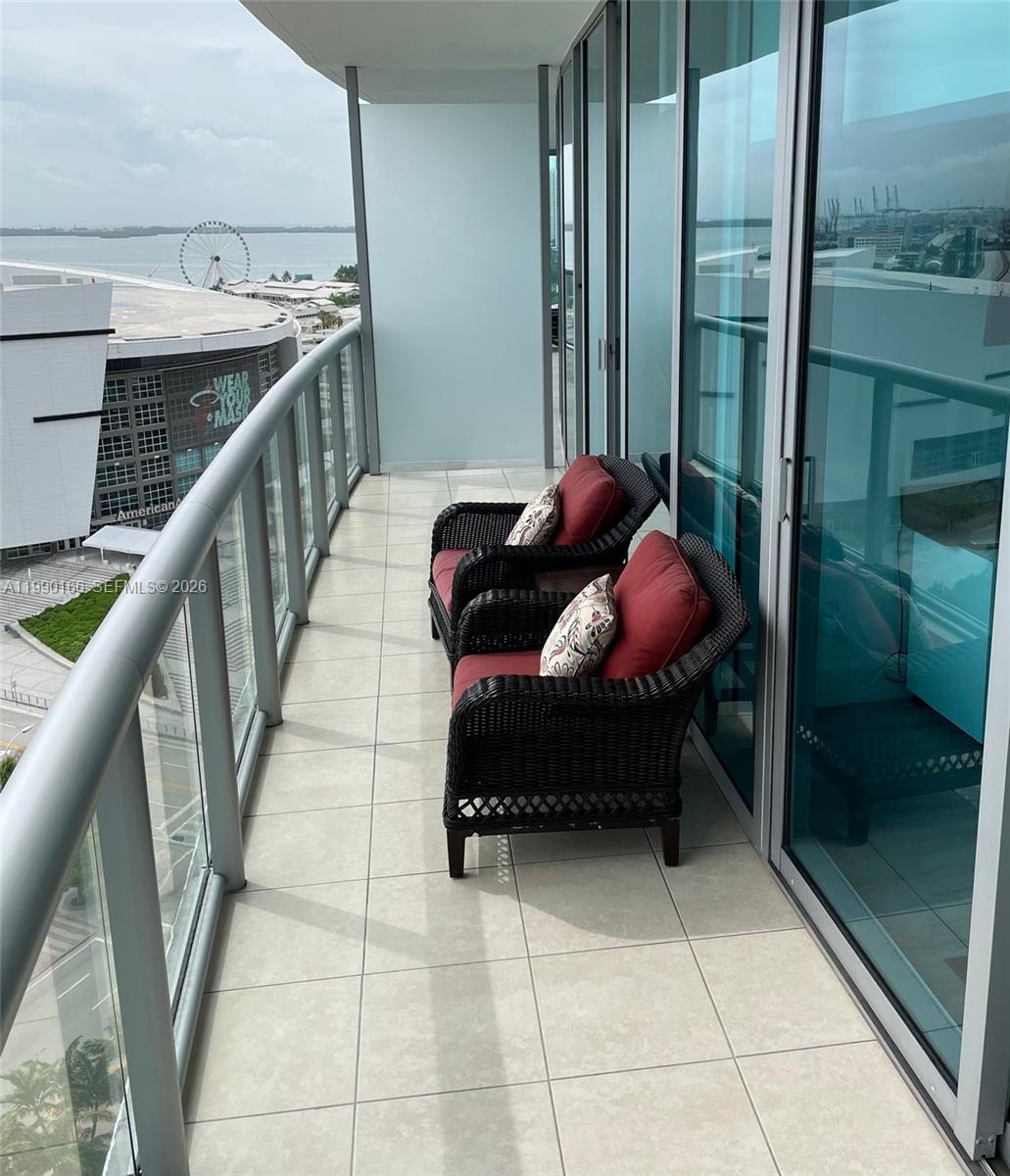 MARINABLUE CONDO - Residential