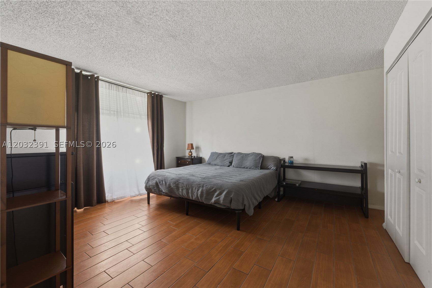 EAST SHORE CONDO - Residential