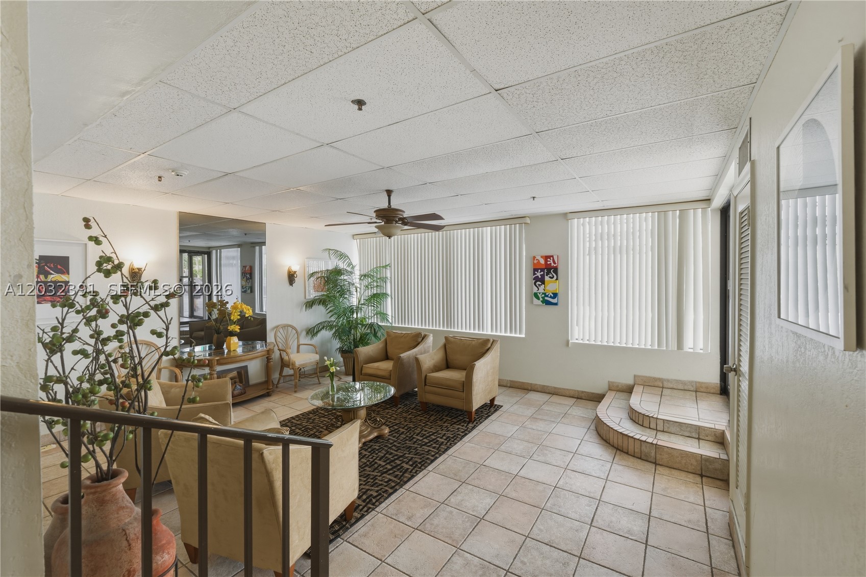 EAST SHORE CONDO - Residential