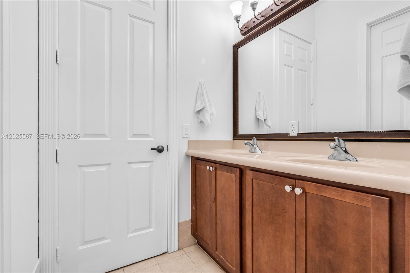 CUTLER CAY - Residential