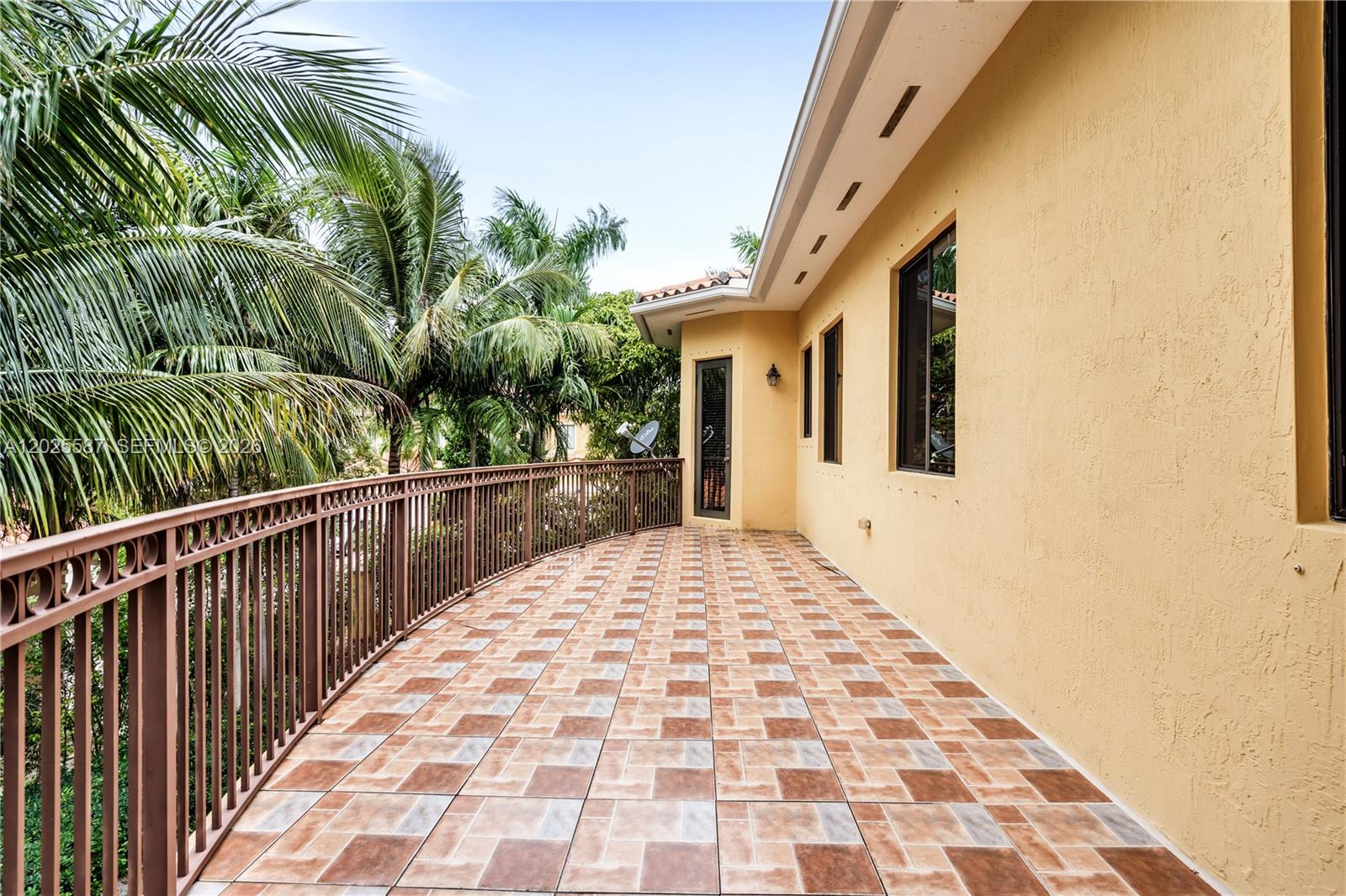 CUTLER CAY - Residential