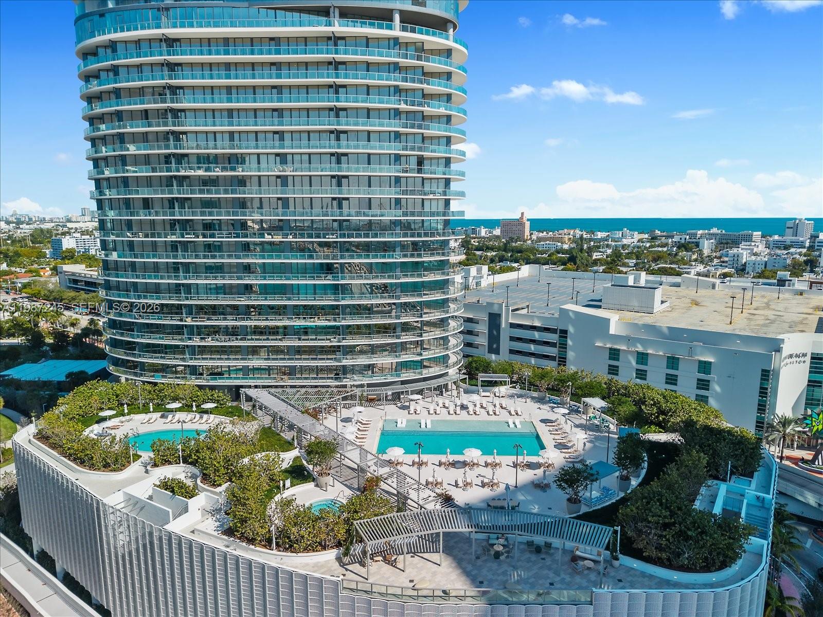 Park Residences Condo - Residential