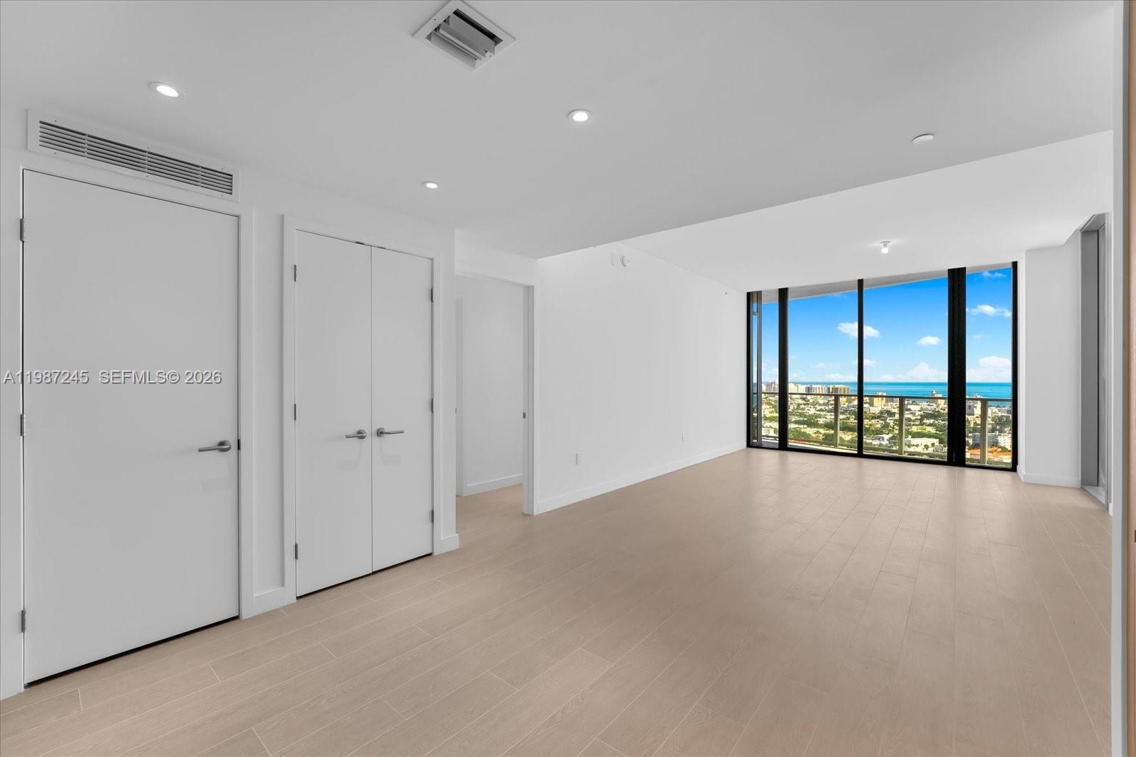 Park Residences Condo - Residential