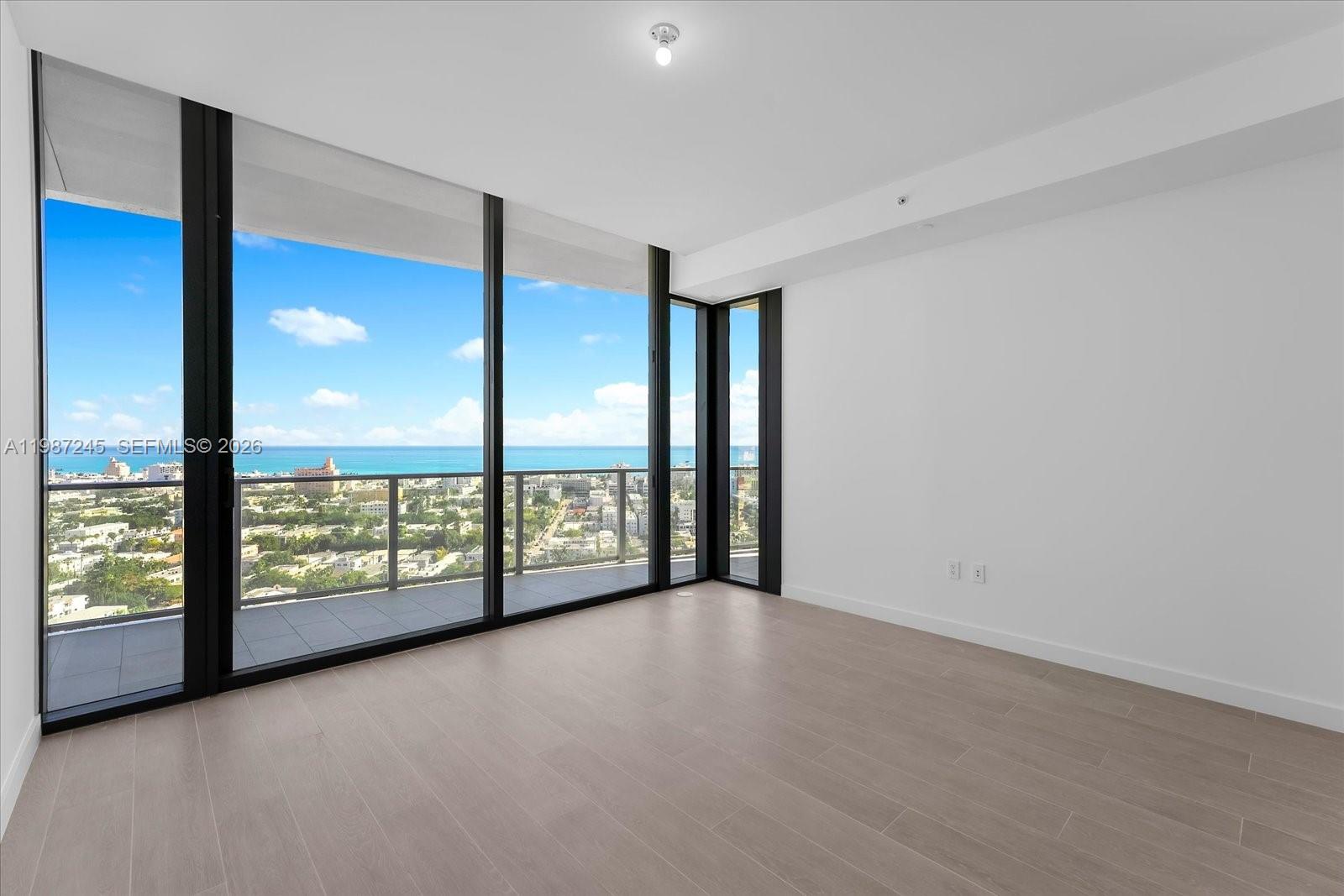 Park Residences Condo - Residential