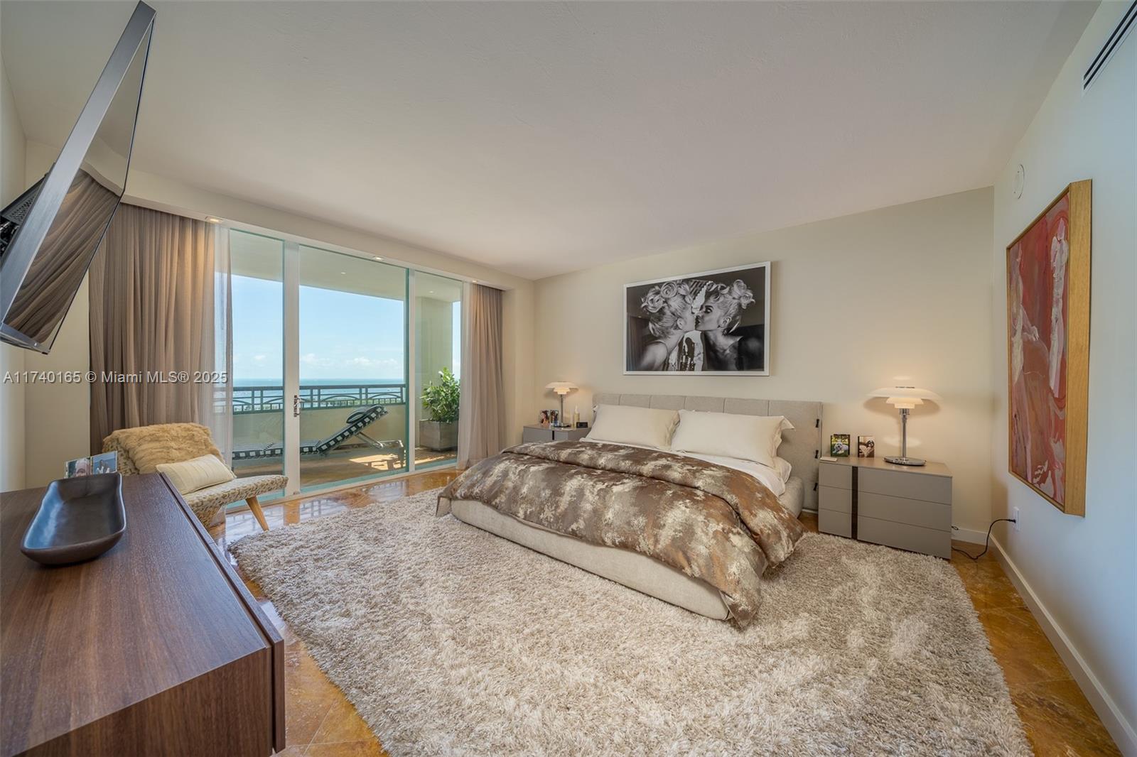 THE TOWER RESIDENCES COND - Residential Lease