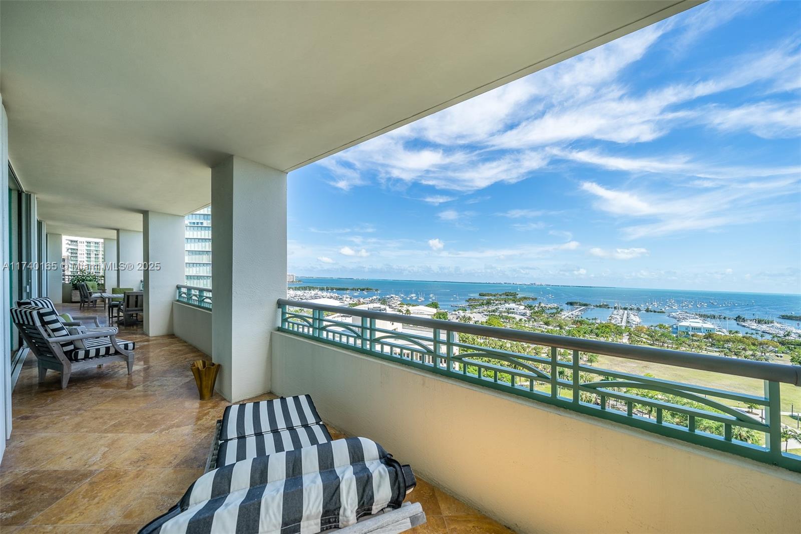 THE TOWER RESIDENCES COND - Residential Lease