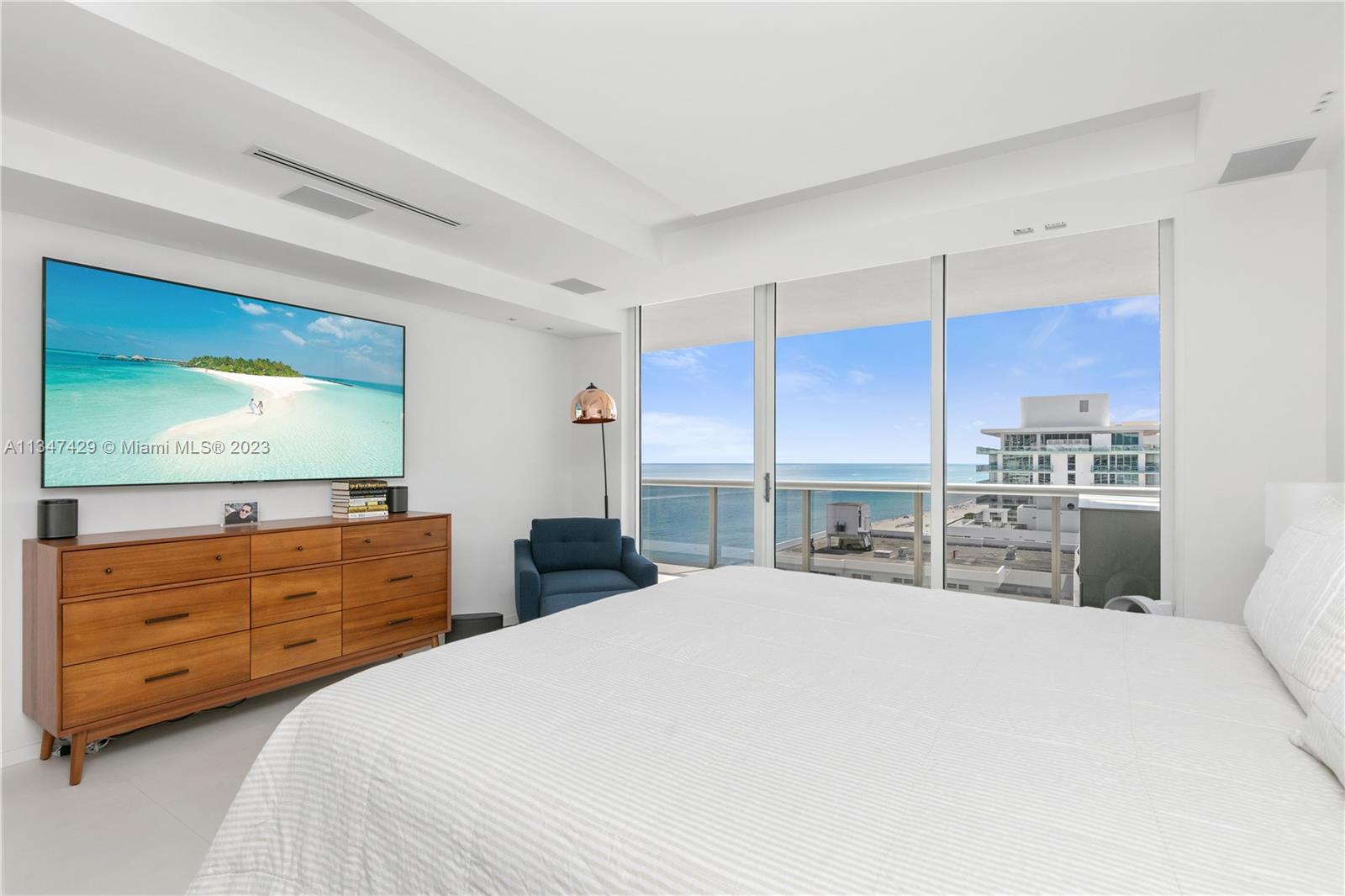 MEI CONDO - Residential