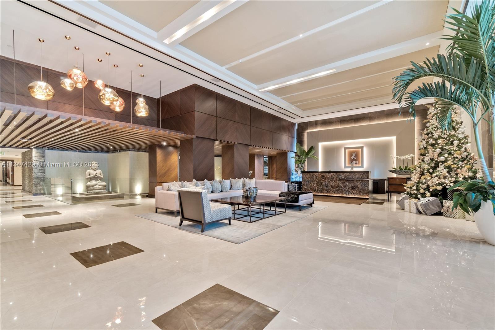 MEI CONDO - Residential