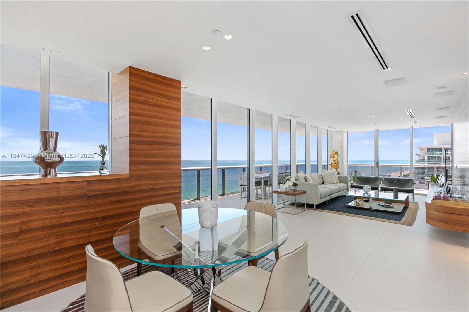 MEI CONDO - Residential