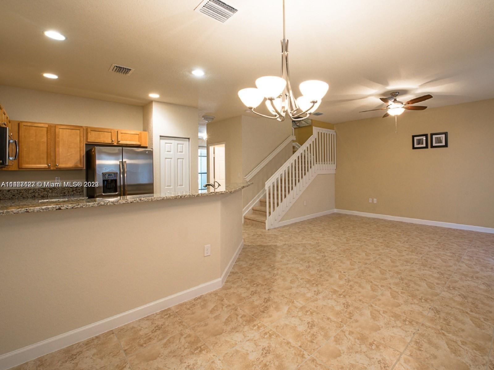 SILVER PALM WEST - Residential Lease