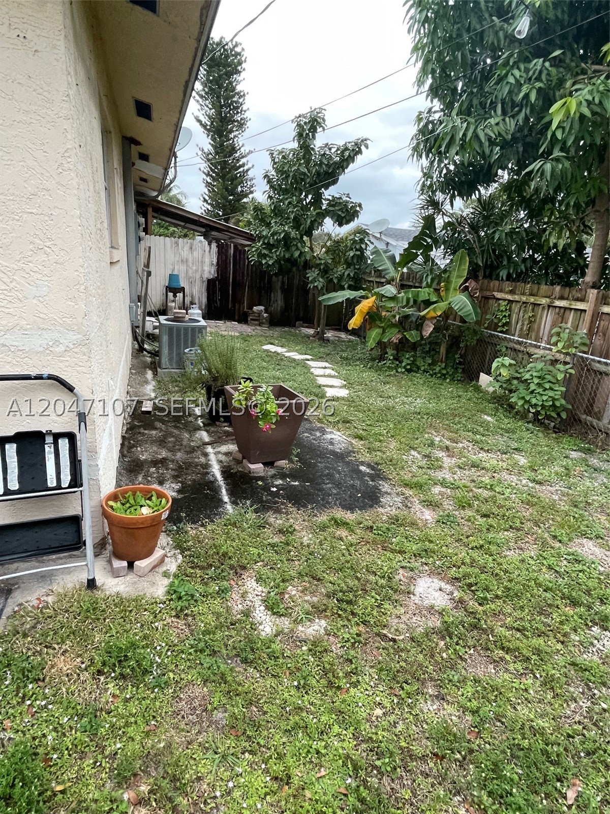 FLORAL HEIGHTS - Residential Income