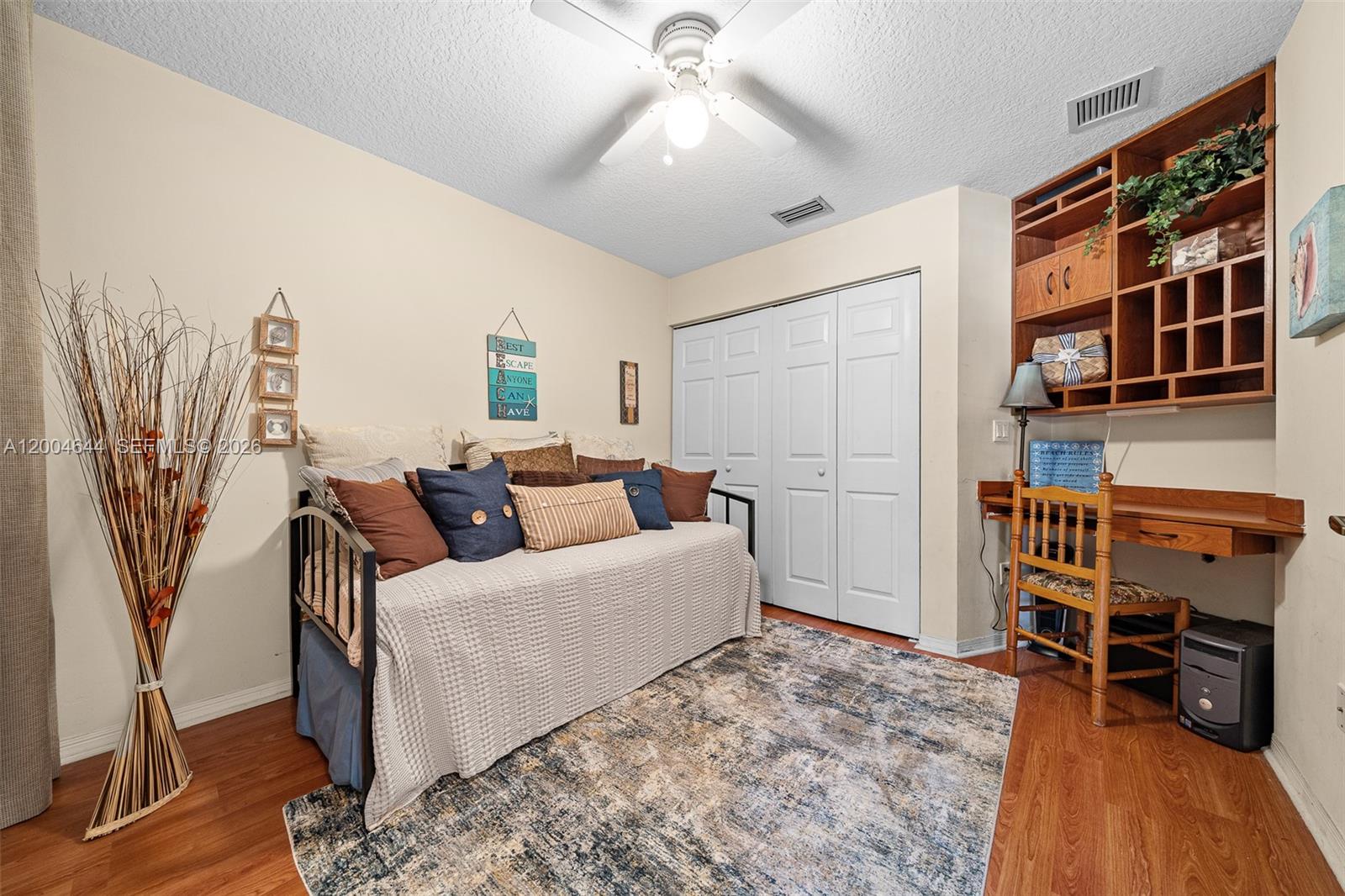 VILLAS AT HARBOR ISLES CO - Residential