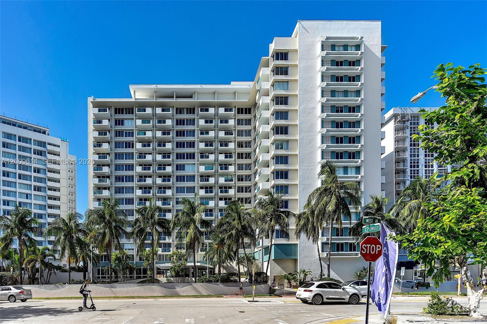 MIRADOR 1200 CONDO - Residential