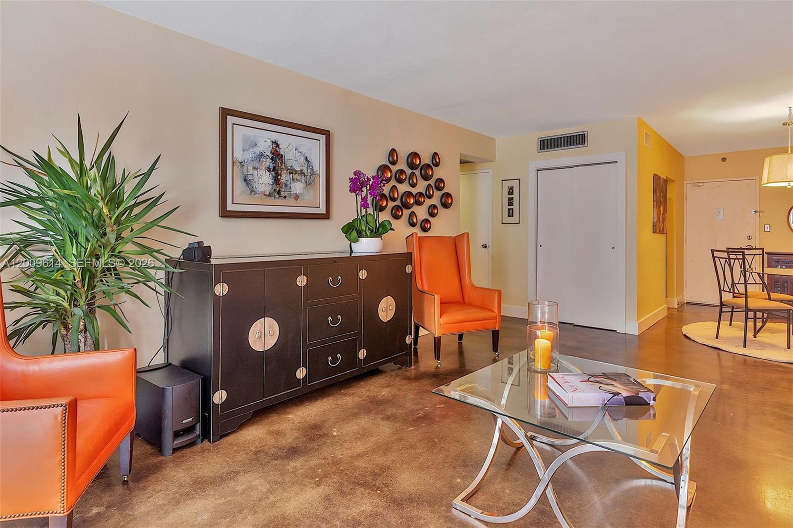 MIRADOR 1200 CONDO - Residential