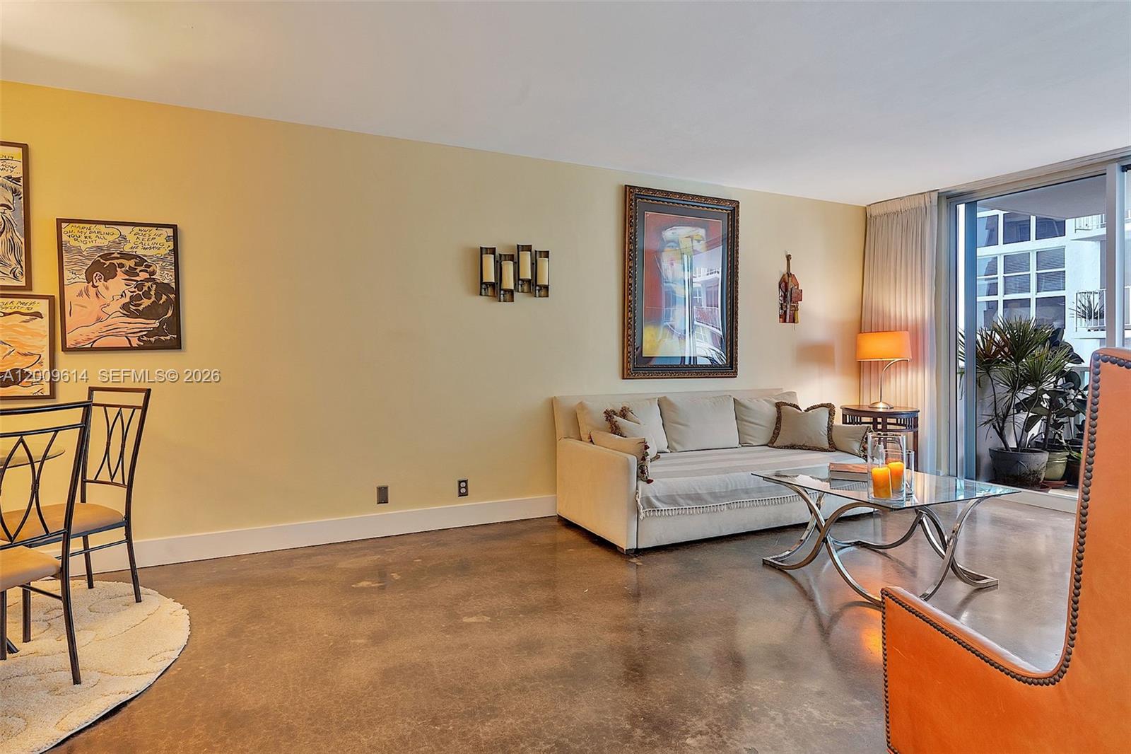 MIRADOR 1200 CONDO - Residential
