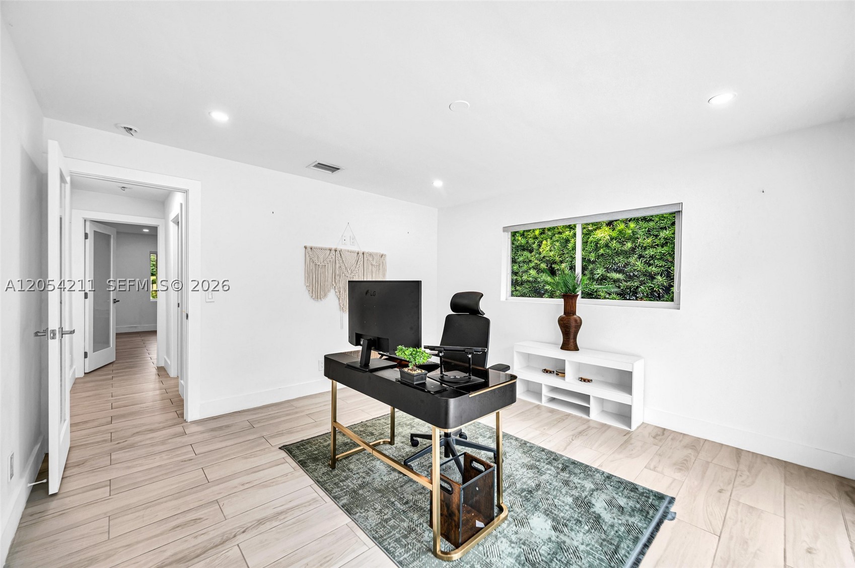 EVENINGSIDE - Residential Lease