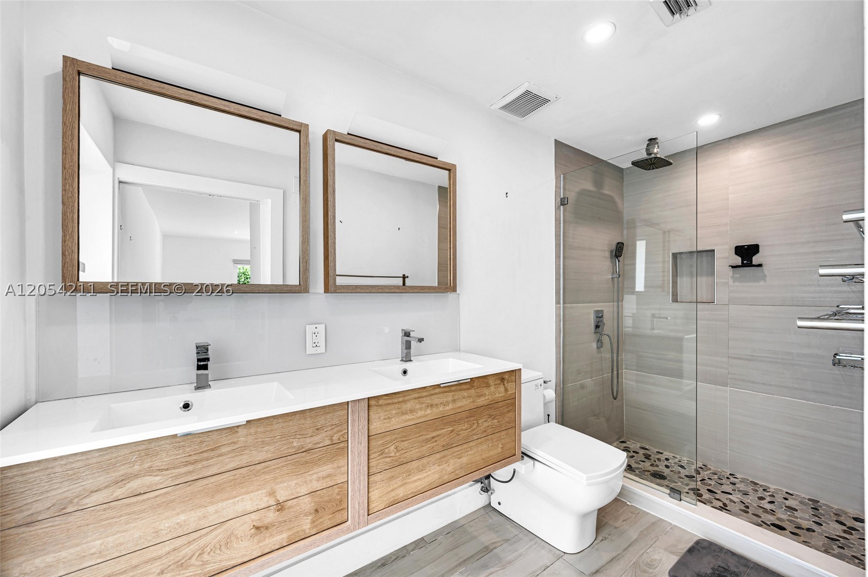 EVENINGSIDE - Residential Lease