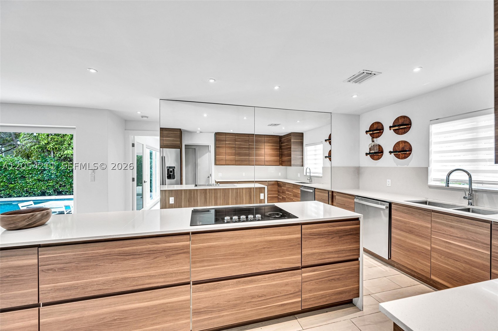 EVENINGSIDE - Residential Lease