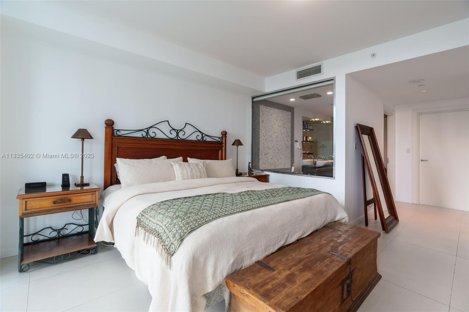 EPIC WEST CONDO - Residential Lease