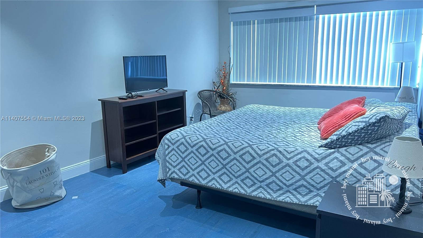 OCEAN VIEW TOWERS CONDO - Residential Lease