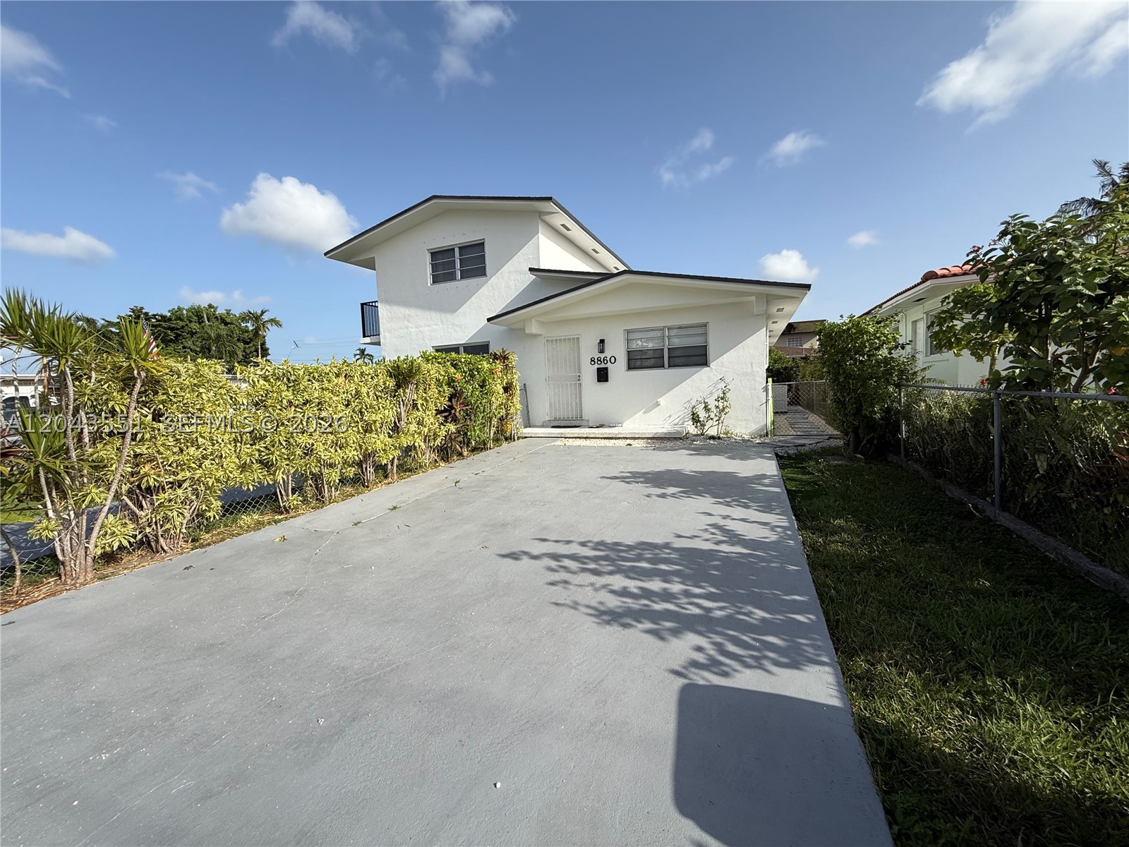BIRD ROAD HIGHLANDS - Residential Lease