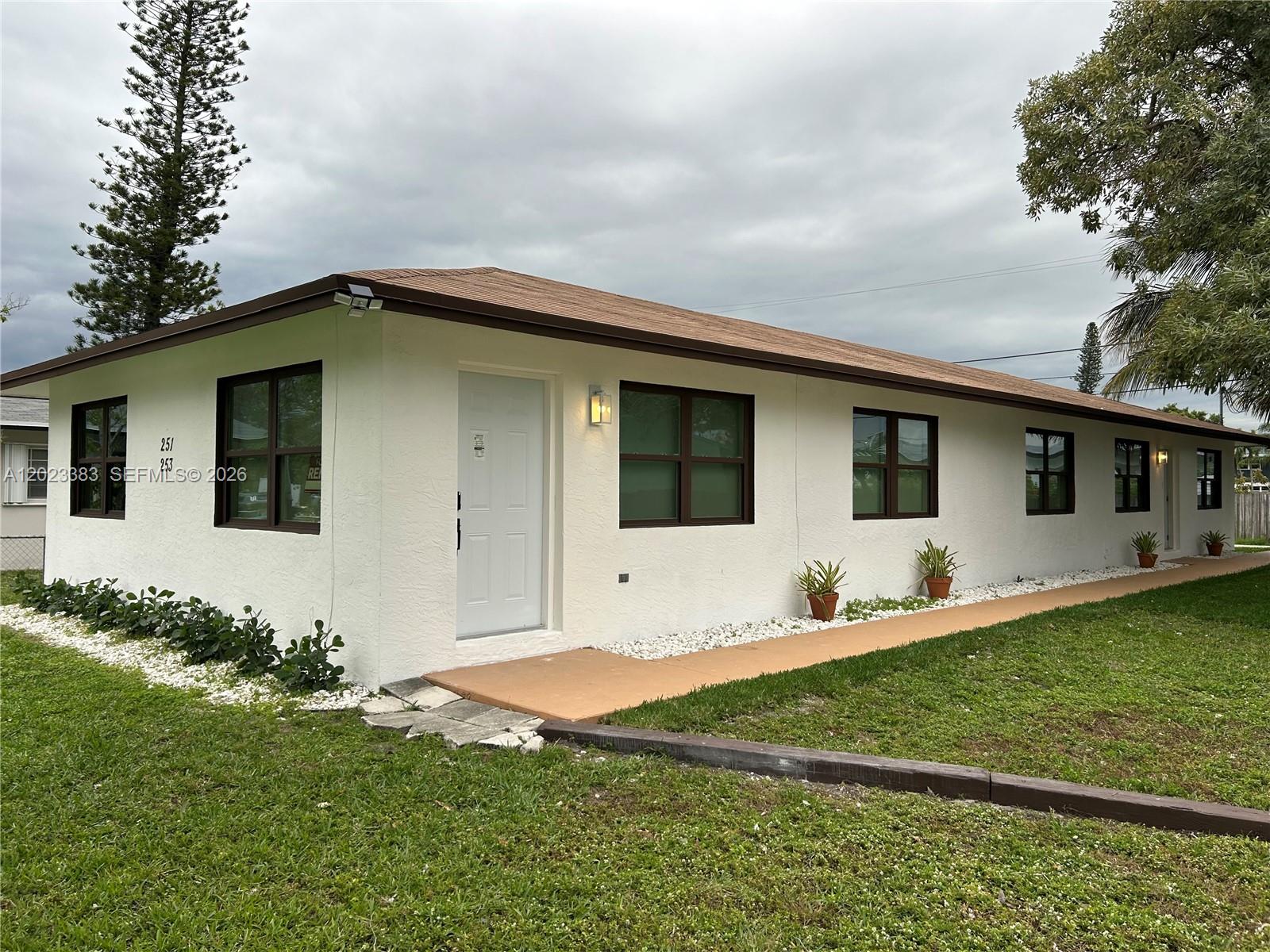 Dania Beach - Residential Income