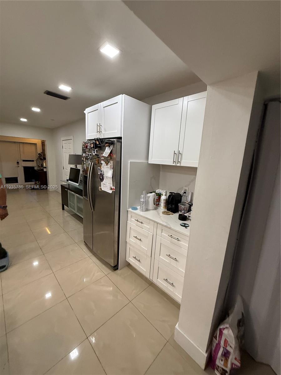 BISCAYNE HIGHLANDS - Residential