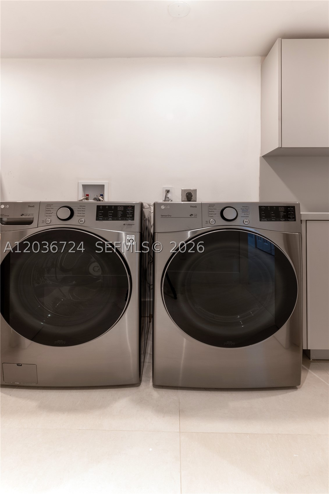 SALVADOR ESTATES - Residential Lease