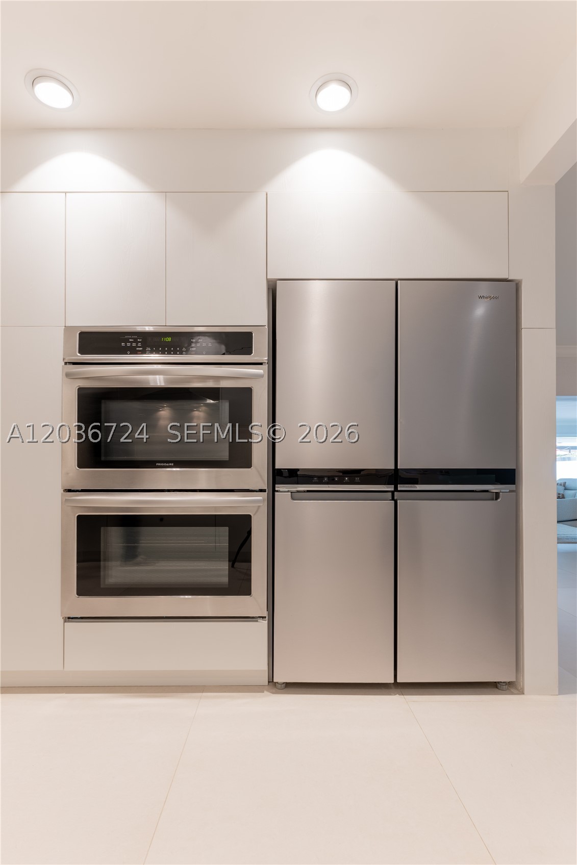 SALVADOR ESTATES - Residential Lease
