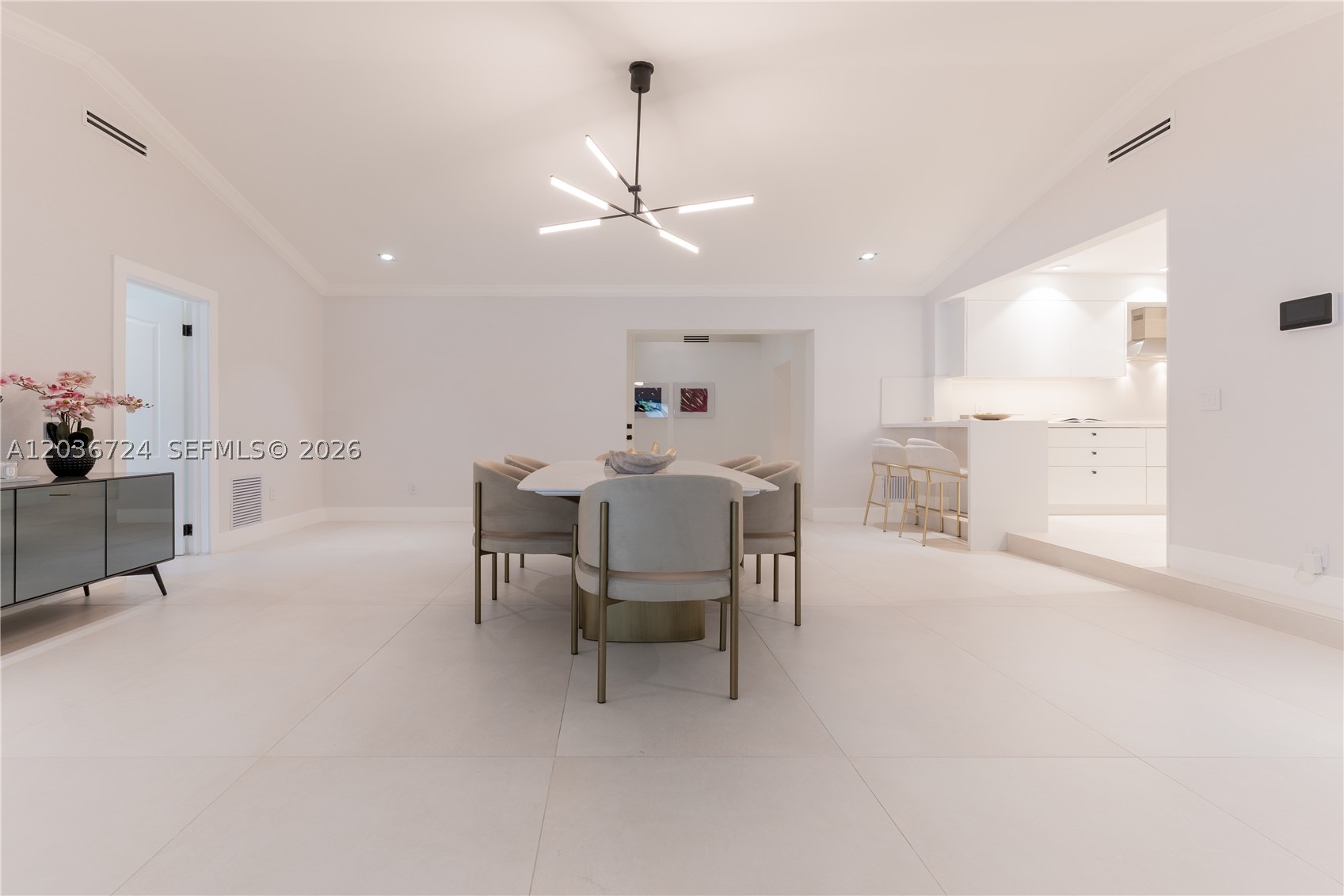 SALVADOR ESTATES - Residential Lease