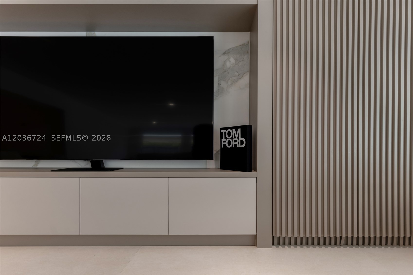 SALVADOR ESTATES - Residential Lease
