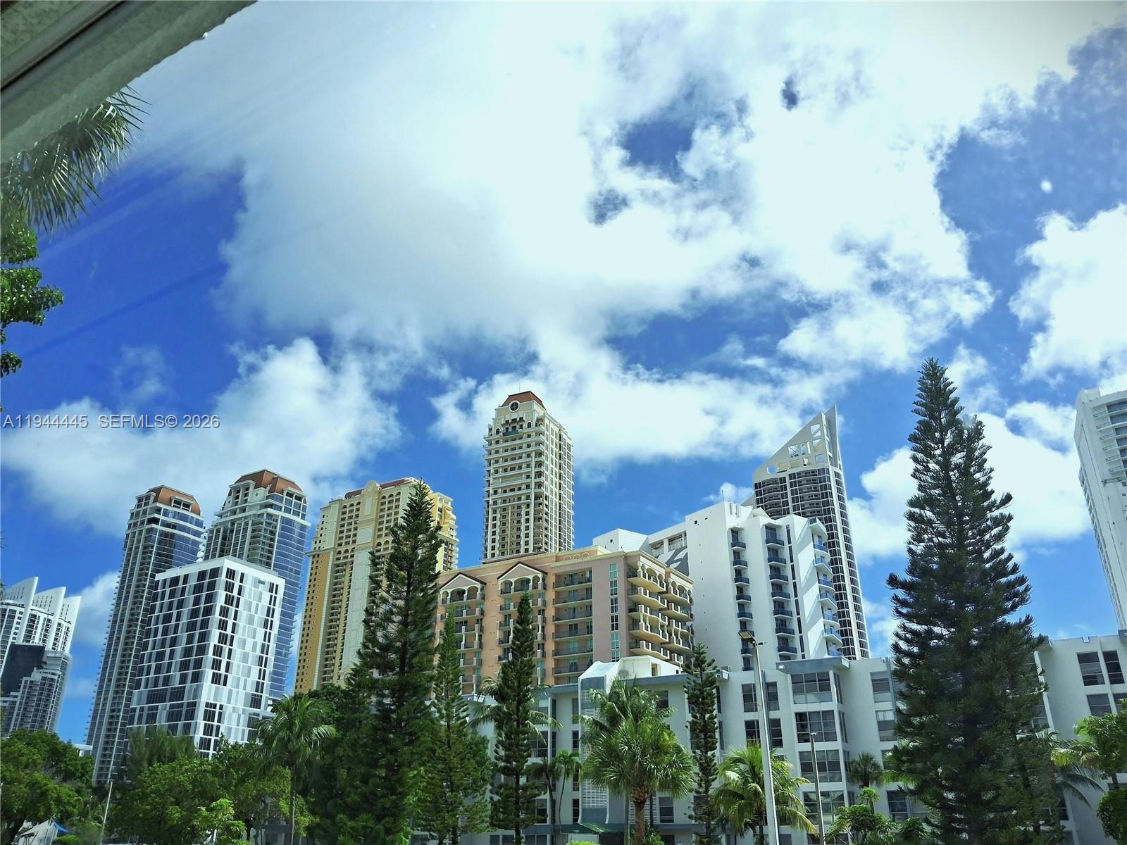 AVILA CONDO - Residential