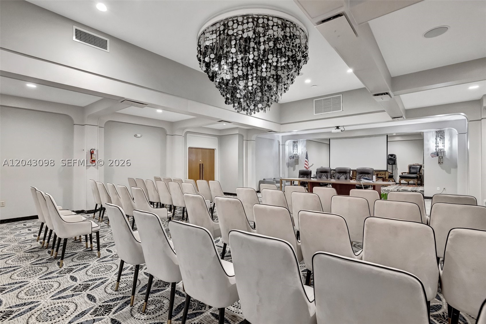 AQUARIUS CONDO - Residential